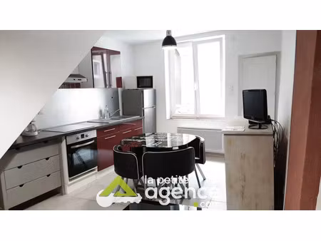 location meublée appartement 2 pièces 39 m² à bourges (18000)  520 €