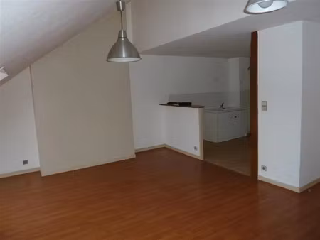 location appartement 4 pièces 70 m² à bernay (27300)  602 €