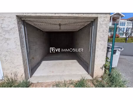 thonon- un garage de 14m² à 130eur cc