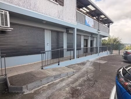 local commercial / professionnel 70 m² – le tampon