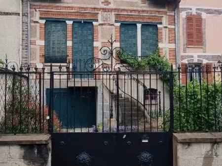 vente maison 5 pièces 97 m² pont-sur-yonne (89140)