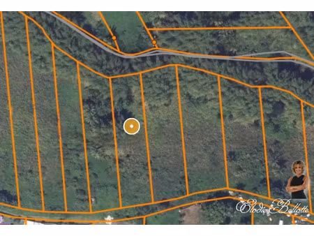 terrain à vendre petit bourg 1898m2 185 000€