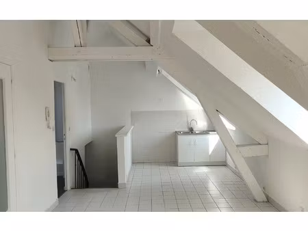 location appartement  35.3 m² t-1 à le havre  579 €