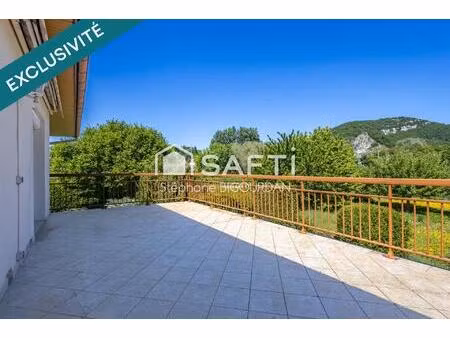 maison avanne : 153m²  6 pièces  sous-sol  grenier  8 ares