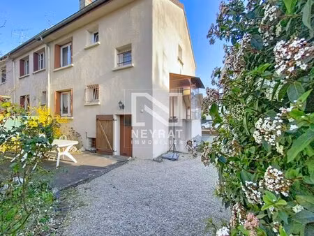 maison t5 à fort potentiel ou terrain à bâtir