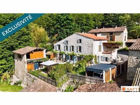 propriété de caractère avec gîte indépendant – 10 min de foix