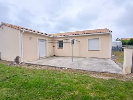 maison familiale de plain-pied  économique et au calme ! rou