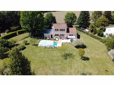 maison familiale 120 m² avec piscine  suite parentale  grange e