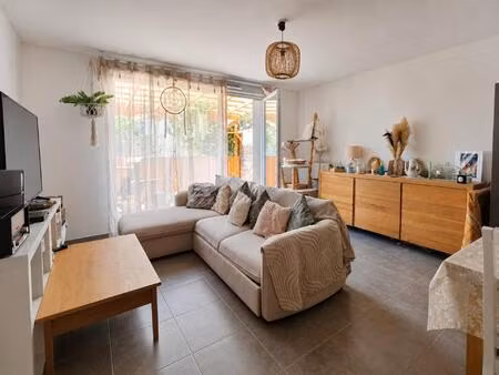 villa t3 en duplex avec jardin et garage