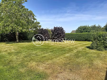 terrain à bâtir viabilisé de 735 m2