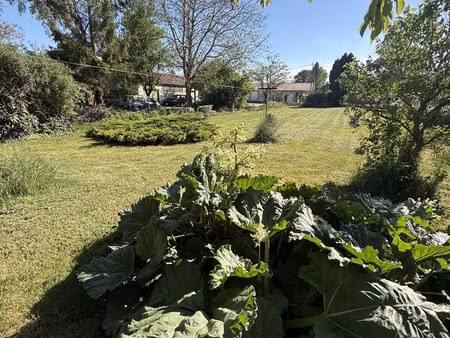 terrain constructible de 750 m² à suippes