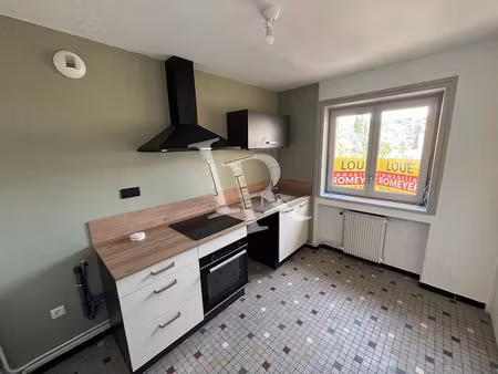location appartement 3 pièces 69 m² à le puy-en-velay (43000)  780 €