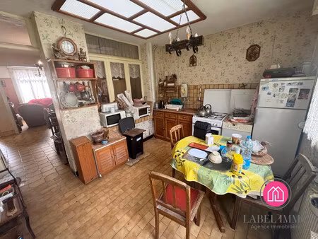 maison avec 3 chambres et garage