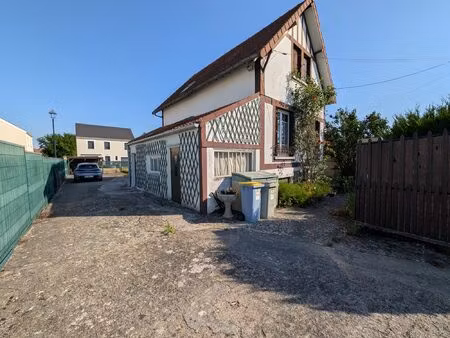 maison individuelle de 4 pieces