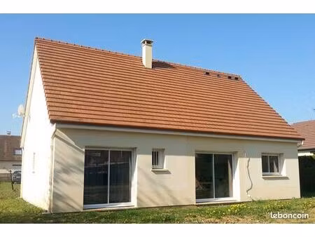 maison 3 pièces 85 m²