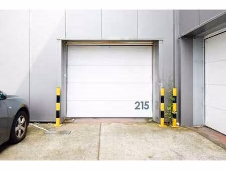 garage – espace de stockage – atelier de 50 m² à kruibeke