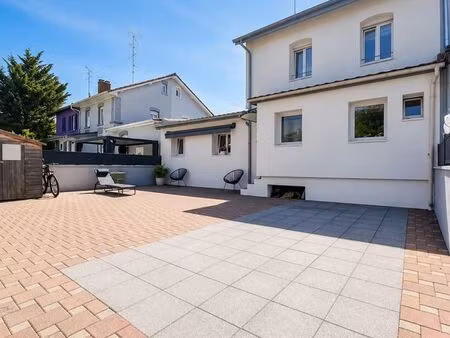 maison 5 pièces 80 m²