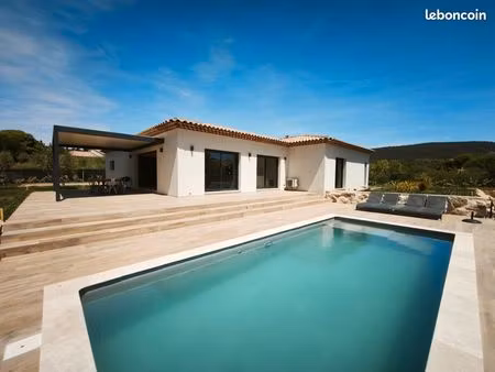 aups (83630) villa récente