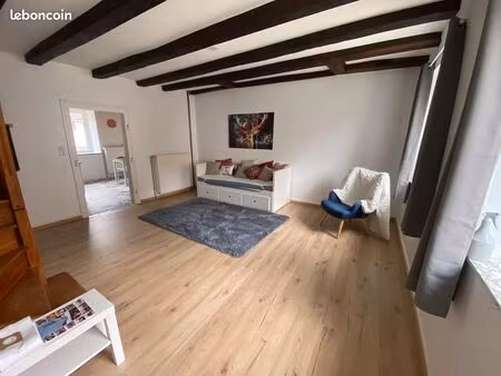 f3 meublé de 75 60 m²