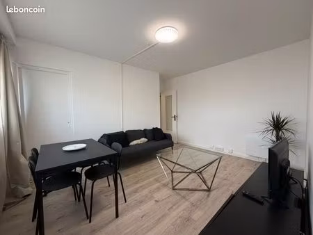 appartement f3 de 55m2 à 1300 euros