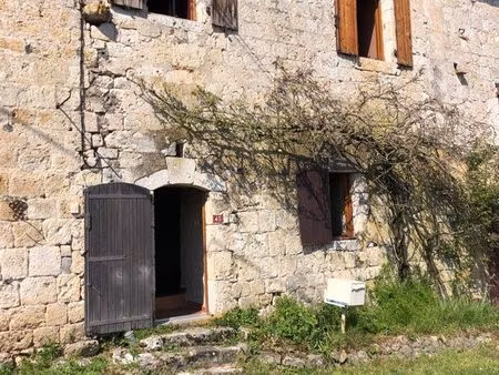 appartement centre village de frespech