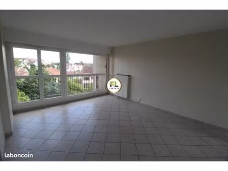 appartement 3 pièces 81 m²