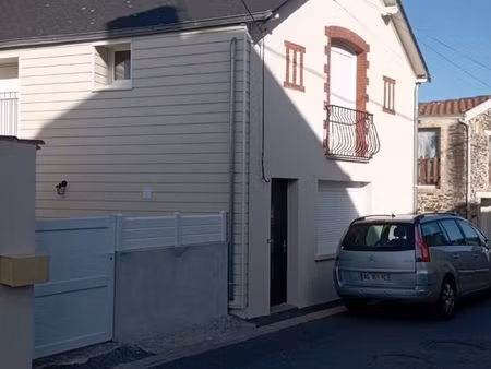 à louer maison de bourg rénovée 63m2