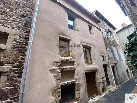 location maison 4 pièces 82 m² à vabres-l'abbaye (12400)  598 €