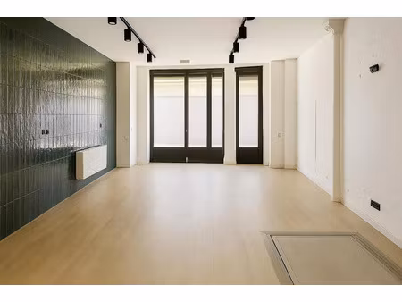 location locaux professionnels 139 m² à paris 17ème (75017)  5 000 €