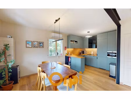 maison carqueiranne 90 m² t-3 à vendre  530 000 €