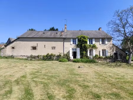 maison rurale en bourgogne 200 m²