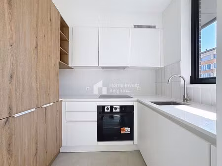 appartement à louer à avenue charles woeste 296 jette (vbe25636)