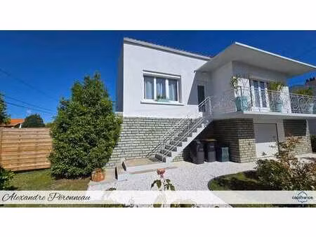 vente maison piscine à aytré (17440) : à vendre piscine / 156m² aytré