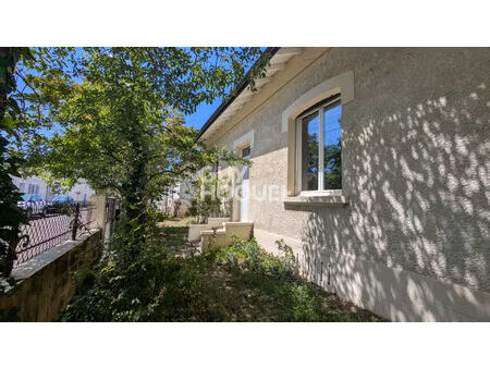 charmante maison des années 30 au fort potentiel - quartier recherché