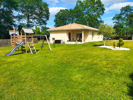 maison 4 pièce(s) 111 m²