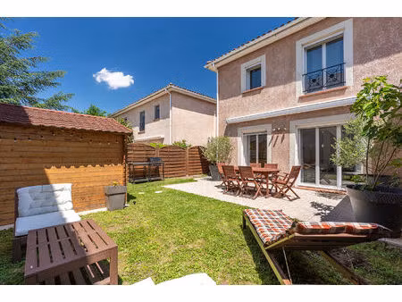 maison t4 roquettes