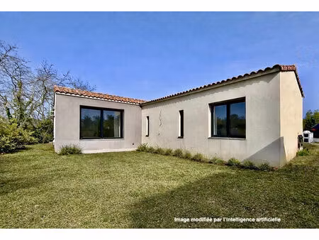 villa d'environ 126m2 sur 850m2 de terrain - saint julien de peyrolas