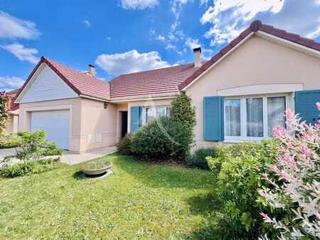 vente maison 5 pièces  165.00m²  roissy