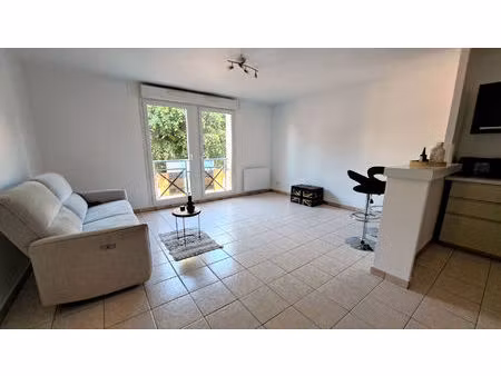 appartement bien situé
