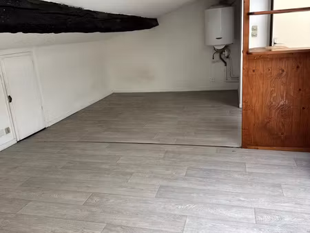 a louer studio 18 63 m2 bordeaux proche quartier saint miche