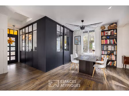 maison rénovée avec jardin et dépendances