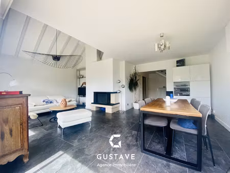 maison d'architecte 5 pièces 140m2