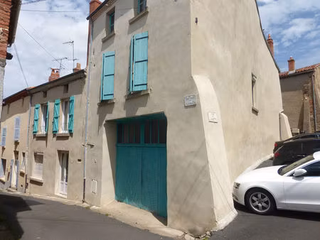 saint-germain-lembron / ensemble à vendre de 102 m2 habitables plus f2 attenant de 52 m2 !