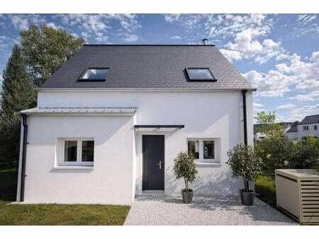 vente maison à rostrenen (22110) : à vendre / 84m² rostrenen