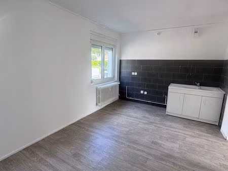 jolie t3 en rez-de-chaussée – à behren-lès-forbach avec jardin