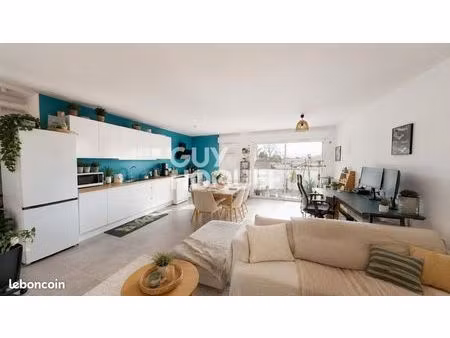 appartement 3 pièces 69 m²