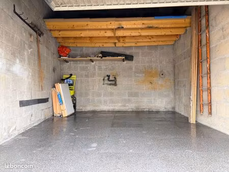 parking/box 20 m² verberie