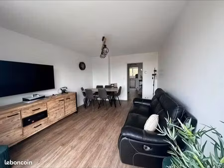 f3 lumineux meublé avec balcon sans vis à vis – 60 m²