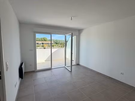 appartement t2 neuf avec terrasse