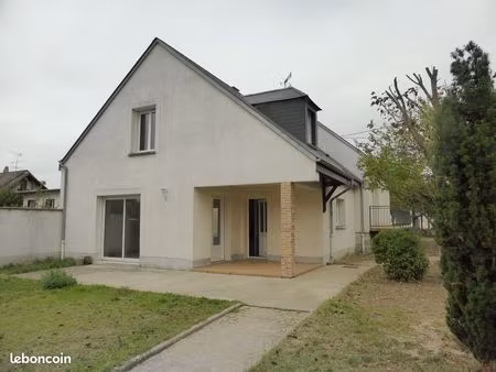 dordives 6 pièces 950 m²